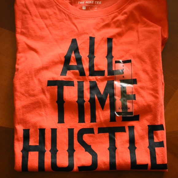 Nike Other - NWT Nike Graphic T-shirt